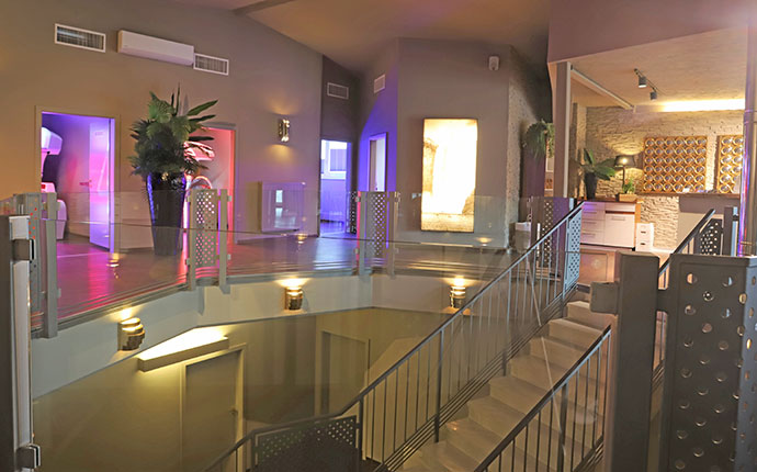 No. 1 Sun & Beauty Stutensee-Blankenloch